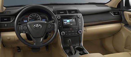 2017 Toyota Camry Hybrid comfort
