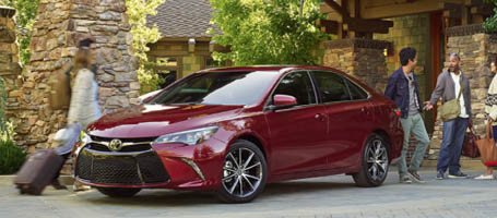 2017 Toyota Camry Hybrid performance