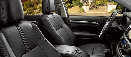 2017 Toyota Highlander Hybrid Quiet Interior