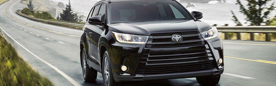 2017 Toyota Highlander Safety Main Img