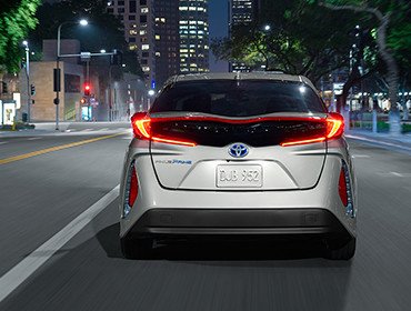 2017 Toyota Prius Prime LED taillights