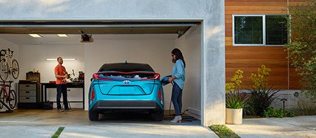 2017 Toyota Prius Prime Charging