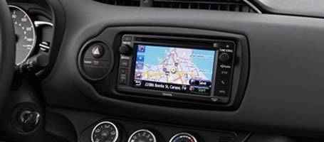 2017 Toyota Yaris CD player with HD Radio