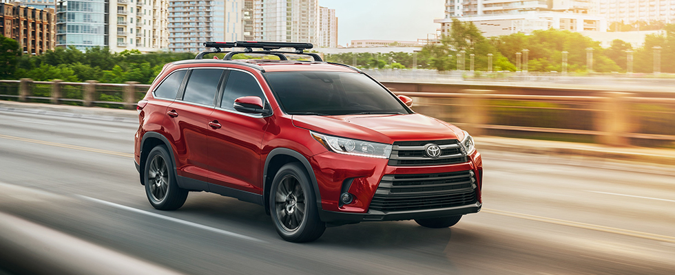 2019 Toyota Highlander Safety Main Img