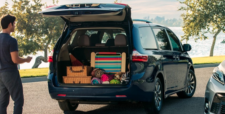 2019 Toyota Sienna comfort3