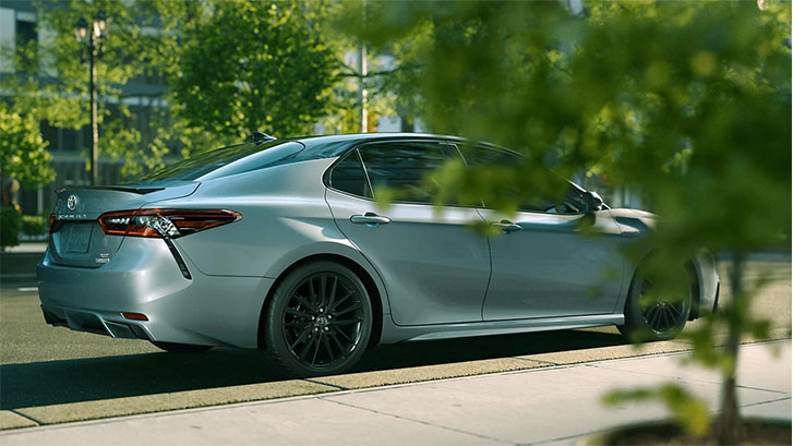 2022 Toyota Camry Hybrid appearance