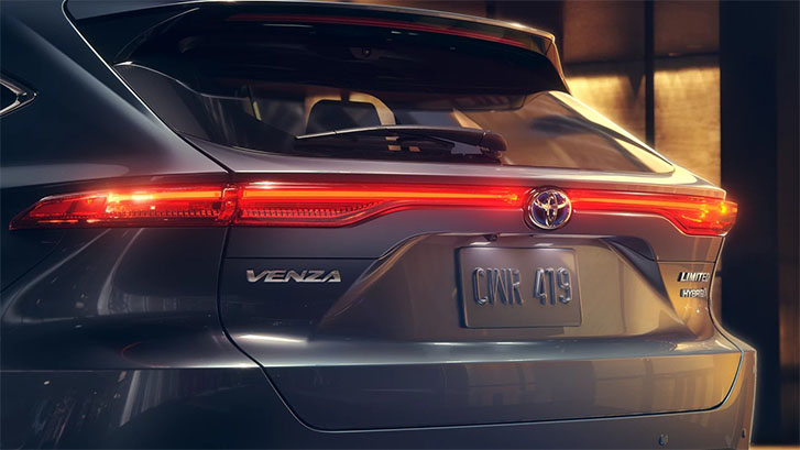2022 Toyota Venza appearance