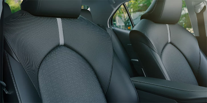 2023 Toyota Camry Hybrid comfort