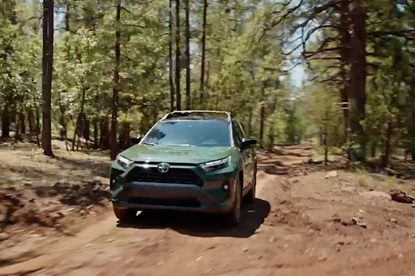 2025 Toyota RAV4 Hybrid performance