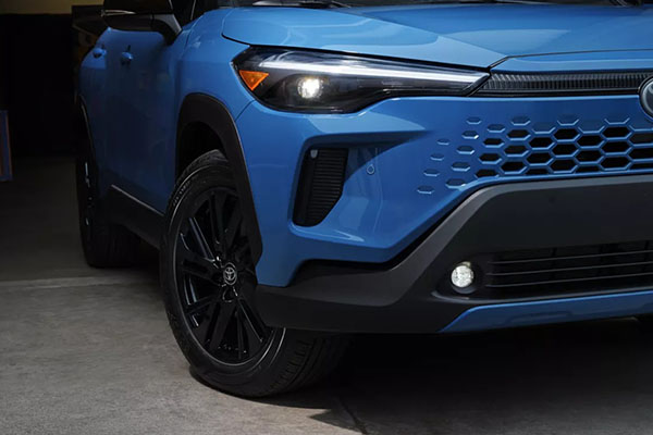 2026 Toyota Corolla Cross Hybrid appearance