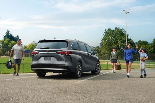 2026 Toyota Sienna appearance