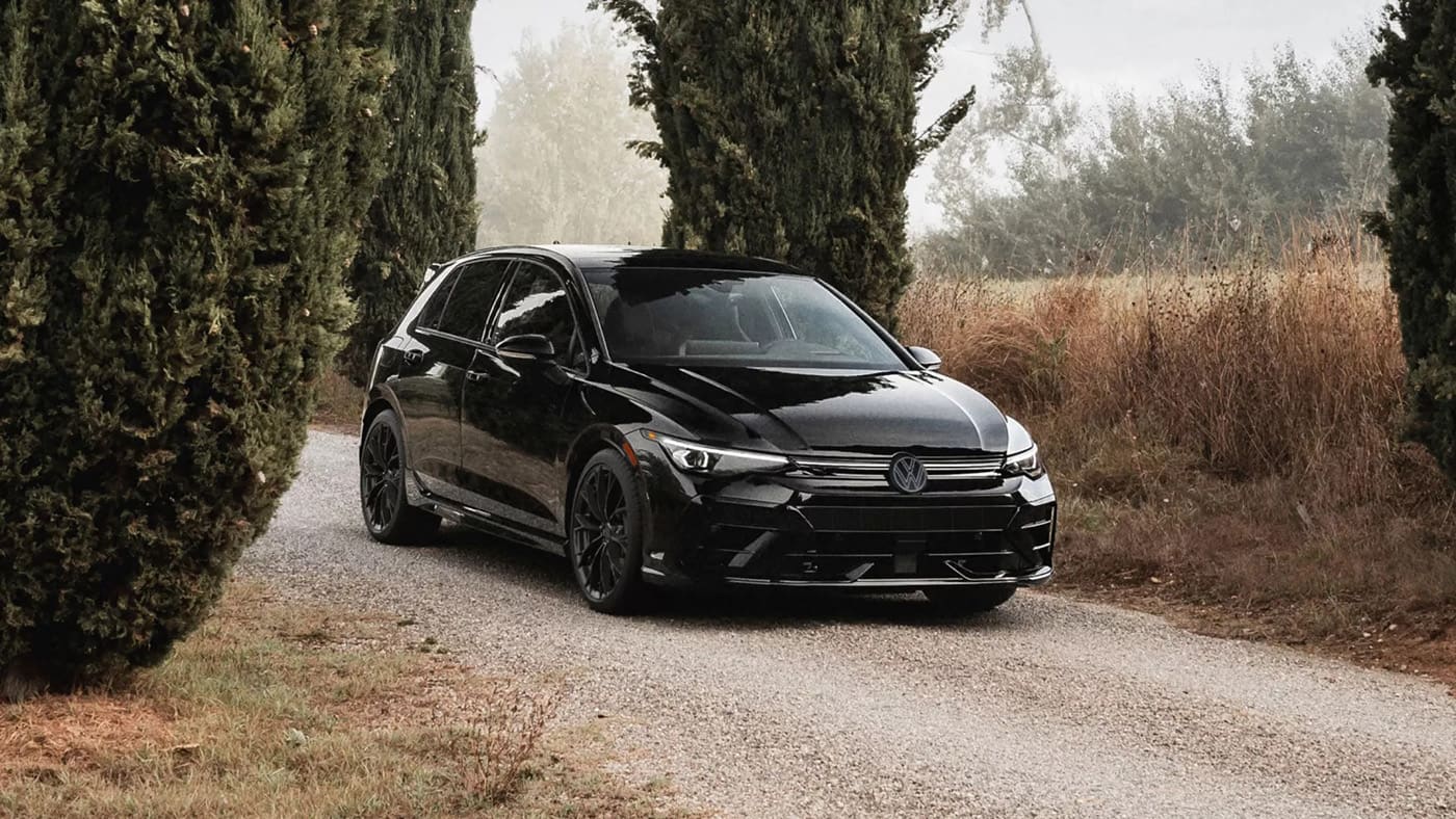 2025 Volkswagen Golf R Appearance Main Img