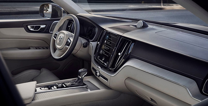 2020 Volvo XC60 comfort