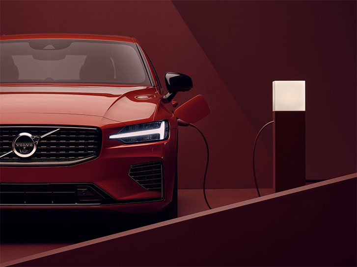 2021 Volvo S60 Recharge performance