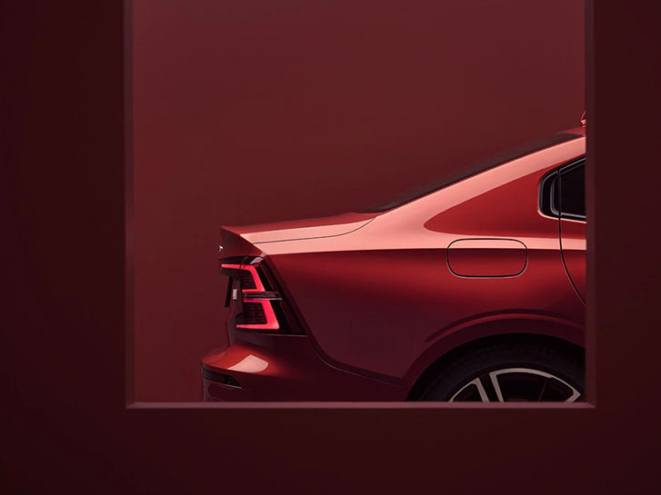 2021 Volvo S60 appearance