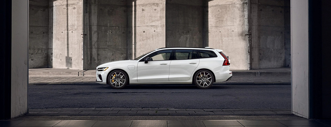 2021 Volvo V60 Recharge Main Img