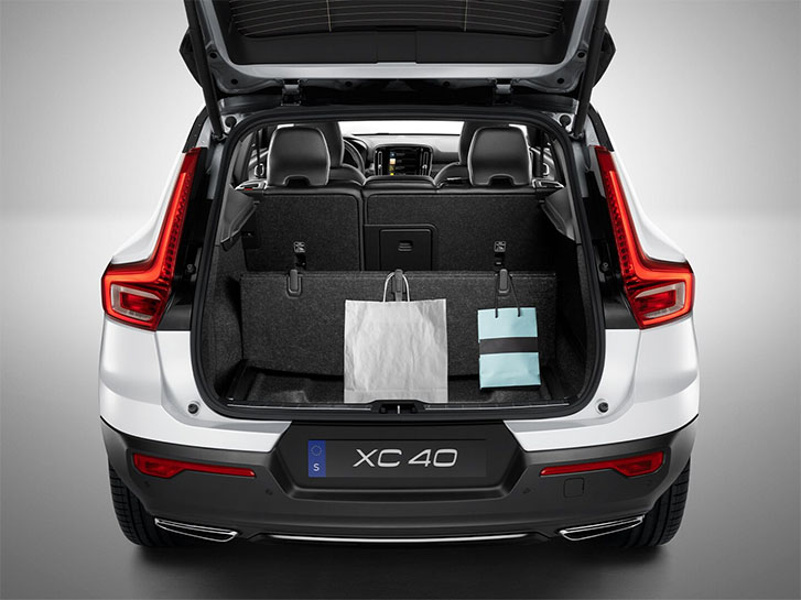 2021 Volvo XC40 appearance