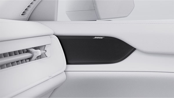 2026 Volvo EX90 comfort